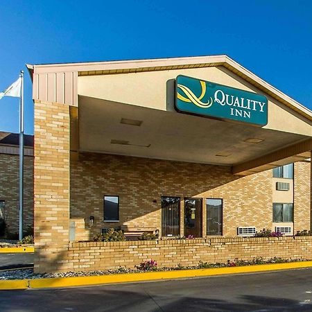 Quality Inn Burlington Near Hwy 34 מראה חיצוני תמונה